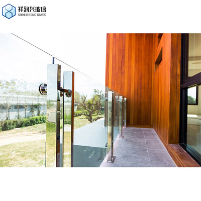 8mm 10mm 12mm Fluted Tempered Glass για την ασφάλεια Ιδιωτικότητα Tecture Reeded Pattern Build