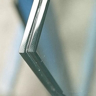 Συνηθισμένο στρωμένο γυαλί 6mm Παγωμένο 10mm σύρμα πλέγματος υφάσματος για εσωτερική διακόσμηση