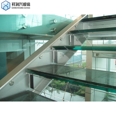Σκληρή δομή 6.38mm/8.38mm Διαυγές χρωματιστό στρωμένο γυαλί για σκάλες/πόρτες κτιρίου