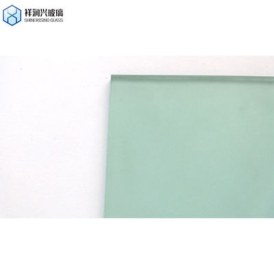 Στερεά δομή Διαφανές φύλλο γυαλιού 6mm Σύρματα Τσινγκντάο Τυποποιημένο γυάλινο σύρμα για το κτίριο