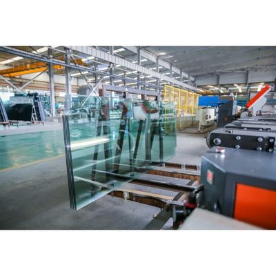 Μεγάλο θερμανμένο γυαλί 15mm 19mm για υψηλής ασφάλειας καθαρό/υπερδιαφανές γυαλί κτιρίων