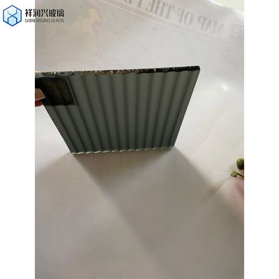 Επίπεδο γυαλισμένο διαυγές χάλκινο γκρι μπλε χρωματισμένη κόλλα τσιπ γυαλί με μοτίβα γυαλί για την εργασία άκρη