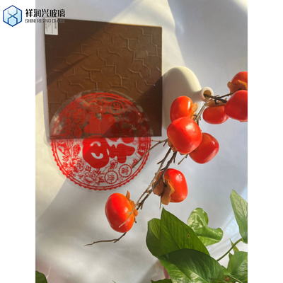3mm 4mm 5mm 6mm Χρωματισμένο υλικό Ultra Clear Patterned Glass Rain-B με στερεό χρώμα
