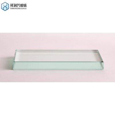 Μικρό Μέγεθος 0,3 mm 0,5 mm 0,8 mm 1 mm 2 mm 3-12 mm Ultra White Glass Panel Sheet Sice Απαιτήσεις