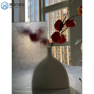 Επεξεργασμένο γυαλί με σχήμα