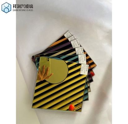 Απαιτήσεις του πελάτη Σύγχρονο χάλκινο χρυσό γυαλί Χρωματιστές κάμερες καθρέφτες Διαφανές υδραυλικό γυαλί