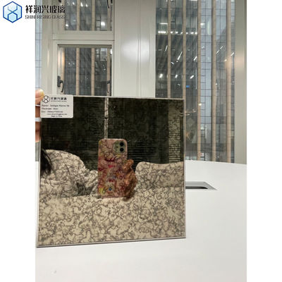 Διακοσμητικός καθρέφτης με κτίριο vintage στυλ