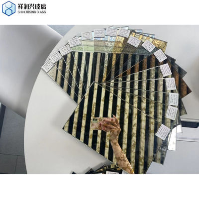 Διακοσμητικό καθιστικό Αρχαίο γυάλινο πάνελ καθρέφτης Πολυπίνακας τετραγωνικό μεταλλικό παράθυρο τοίχος