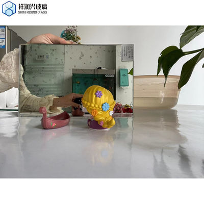 Διακοσμητικός καθρέφτης τοίχου για πόρτες ντουλάπα Κόψιμο άκρη τρυπάνιση θέρμανση ISO πιστοποιημένο