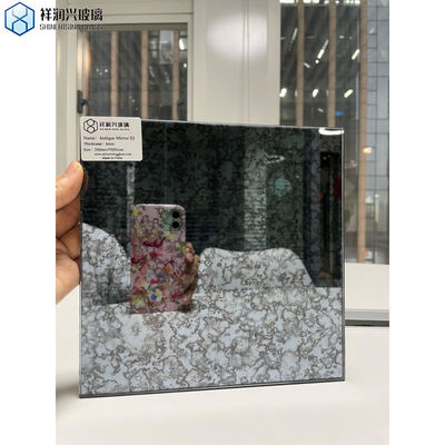 Μοντέρνο στυλ Αντικατάστατο καθρέφτη γυαλί καθρέφτης μπάνιου με πικραμένο χρυσό κίτρινο σχέδιο