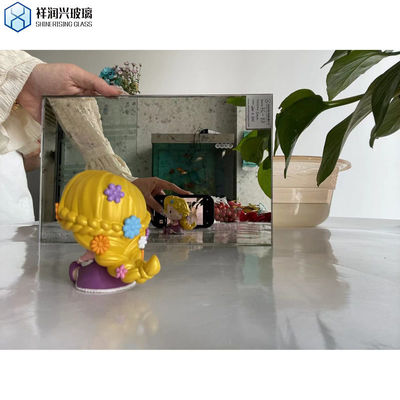 Πιστοποιητικό CE Μεγάλος ακανόνιστος ακανόνιστος γυάλινος καθρέφτης για νοσταλγική αρχαία διακόσμηση