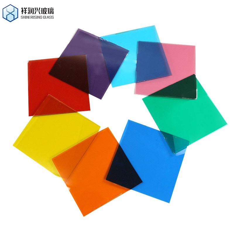 Διαυγές χαμηλά σιδηροχρωματισμένο ανακλαστικό θορυβωμένο επικαλυμμένο γυαλί προσαρμοσμένο από ISO πιστοποιημένο